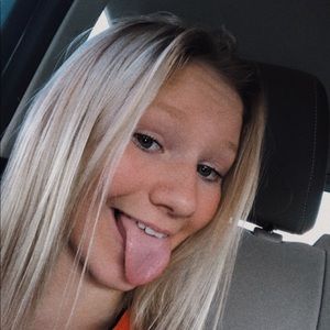 Meet your Posher, Maddee